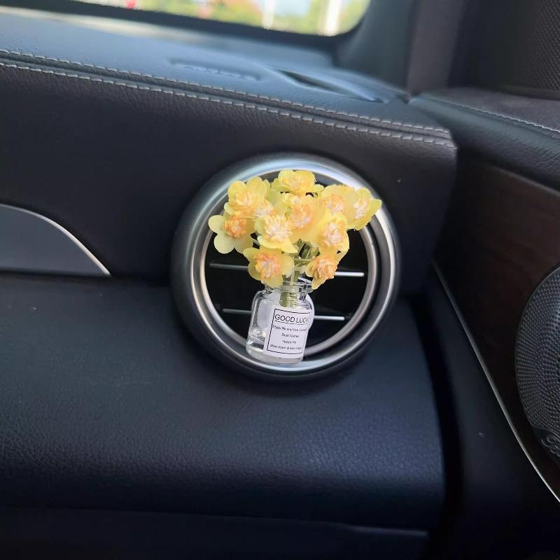 Car Center Console Air Outlet Simulated Flower Clips Ornaments Baby'S Breath Jasmine Vase For Girls Car Decorations