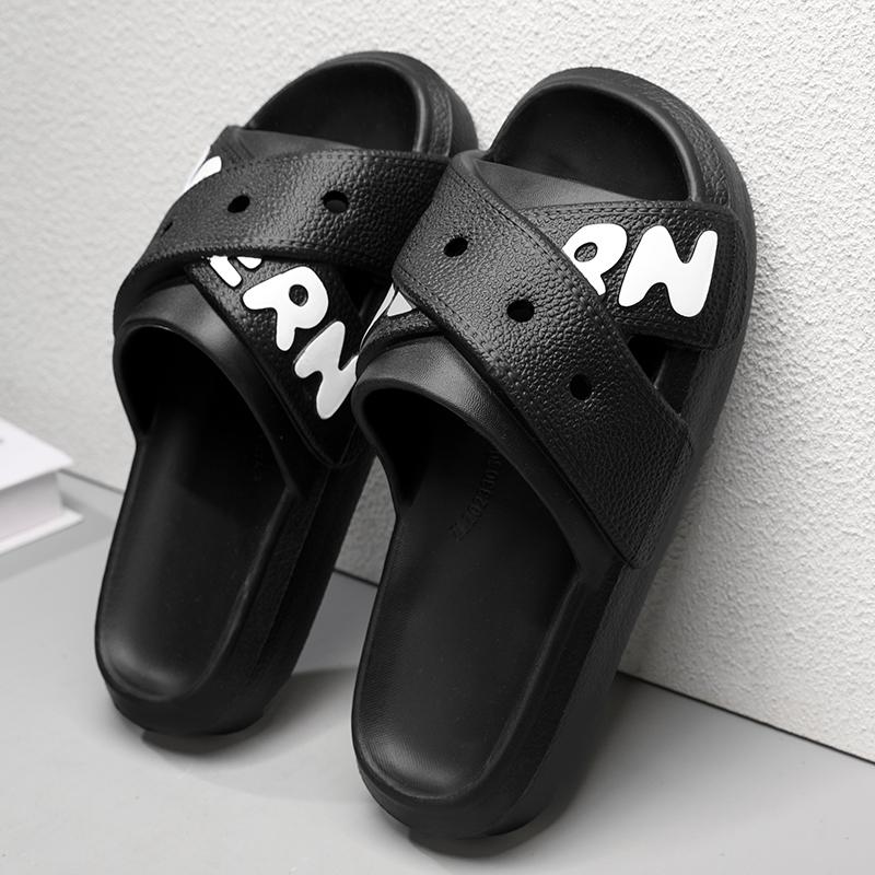 

36-45 летние уличные пляжные тапочки для мужчин домашняя нескользящая модная дизайнерская обувь повседневные сандалии с мягкой подошвой для женщин бесплатная доставка 44-45 чёрный