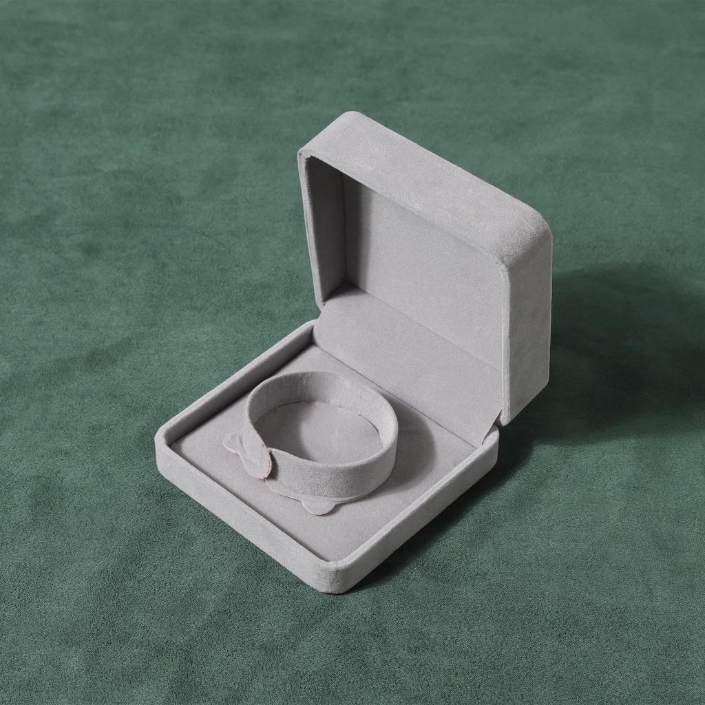 Rounded Corner Plush Jewelry Storage Box for Bracelets, Rings, and Necklaces