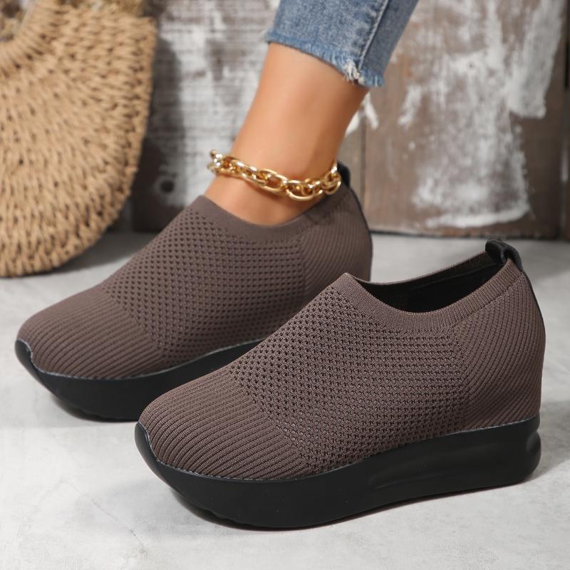 Europäische und amerikanische Einzelschuhe 2024 Herbst Neue Ausgabe Mesh Hohl Freizeit Keilabsatz Dicke Sohle Set Damenschuhe