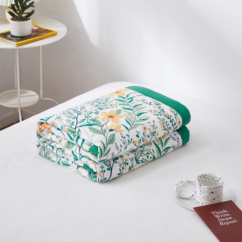 Bruno Midsummer Soft Summer Quilt
