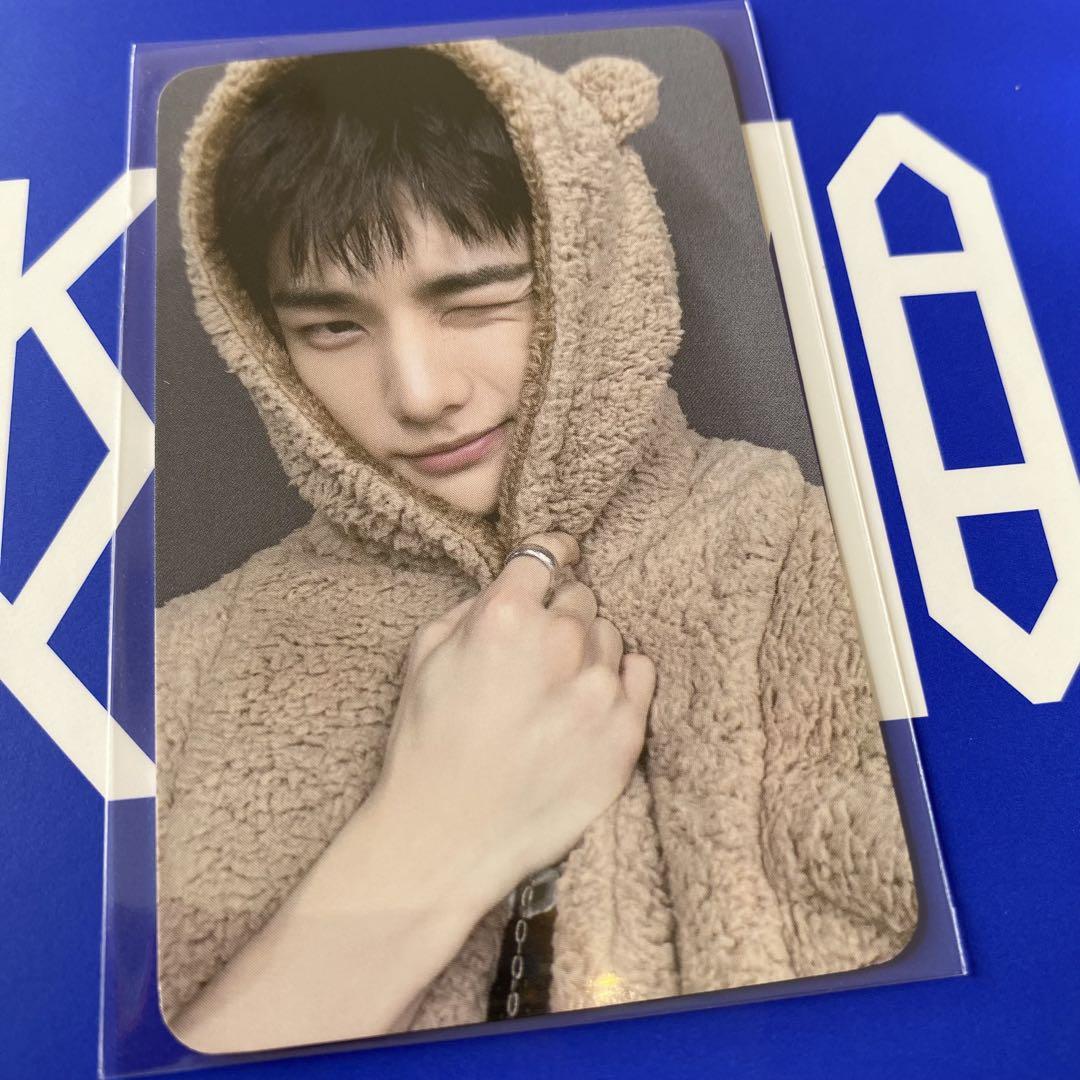 

[USED] Hyunjin Stray Kids Pre-Listening Ceremony Trading Card KARMA Resurrection