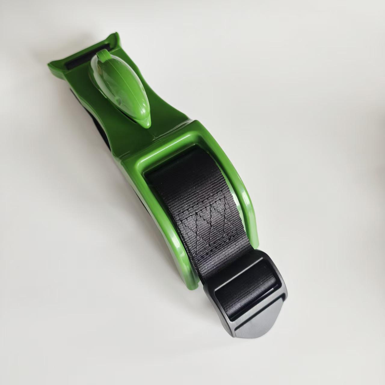 

Universal Pregnancy Seat Belt Adjuster - Comfort and Safety for Pregnant Drivers