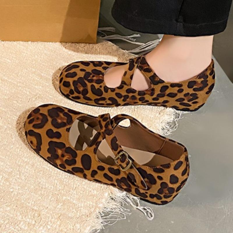 Fashion Leopard Women Flats Loafers Shoes Autumn Shallow Fashion Sneaker 2025 New Designer Woman Shoes Casual Running Zapatillas Mujer