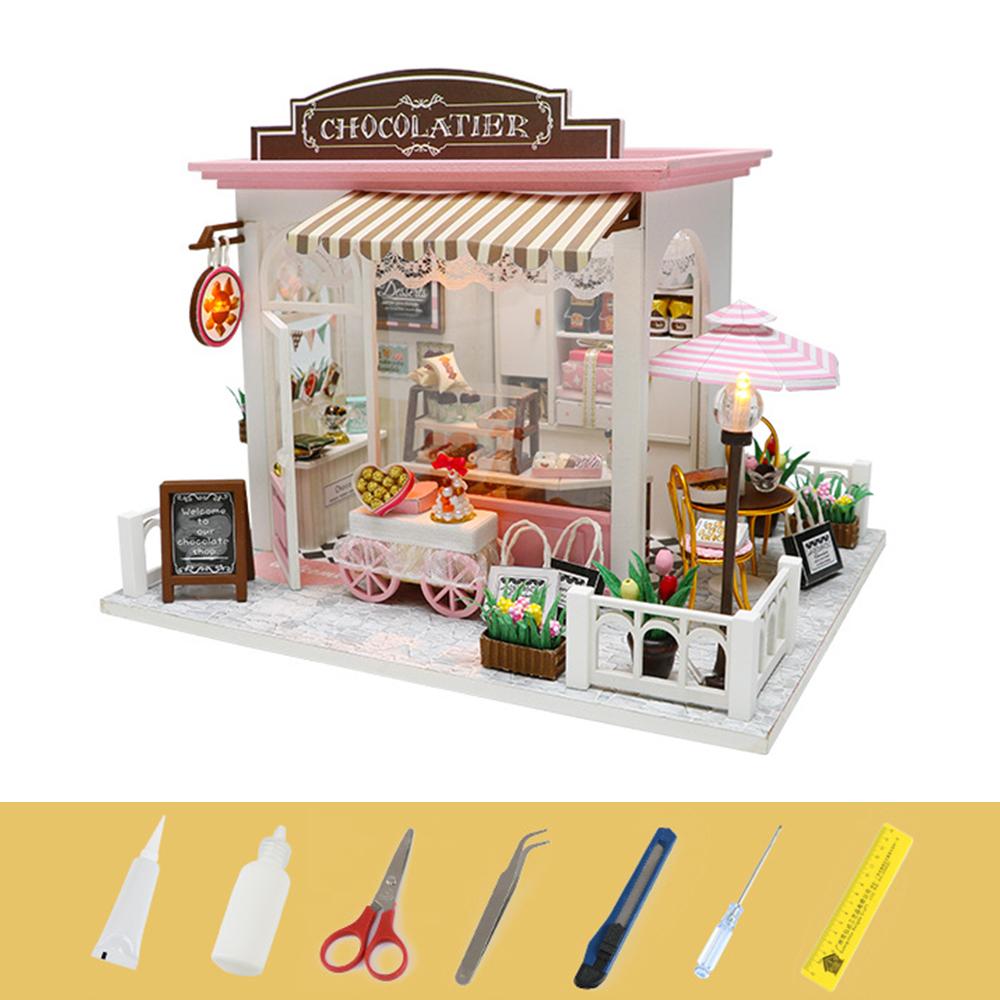

ature House Kit with Led Lights and Furniture for Gift Set