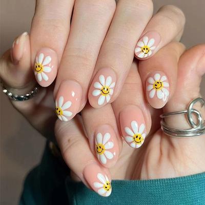24 Stück Aufdrücknägel, kurzer runder Kopf, hellrosa Gänseblümchen-Maniküre, Frühling und Sommer, vollständiger Maniküre-Stil, Außenhandelsstil, tragbare Nägel