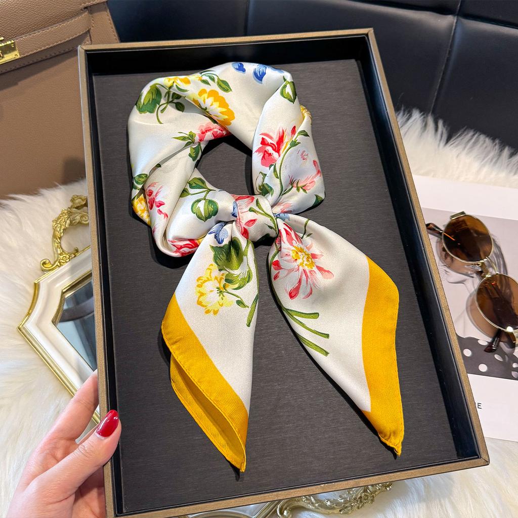 Spring and Autumn NEW Floral Square Scarf Women Satin Shawl Wrap Hijab Female Hair Luxury Headkerchief Sun Protection Bandana