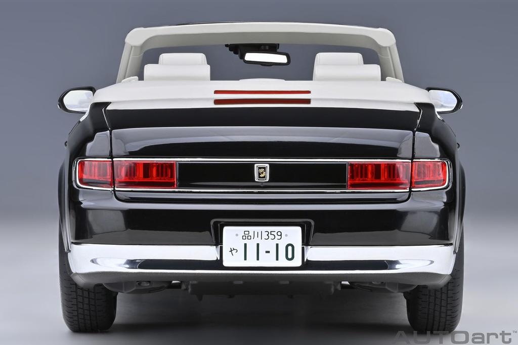 AUTOart Scale Toyota Century Convertible Kamui Eternal Black Finished Product 1/18