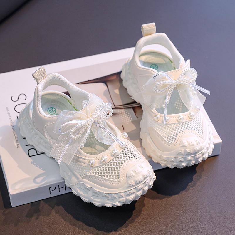 

Детские спортивные сандалии сетчатые дышащие милые для девочек туфли принцессы кружевные с бантами 2025 лето новые детские повседневные туфли мягкие нескользящие 26