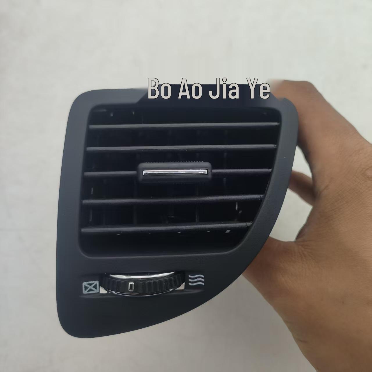 

Kia Sportage Left/Right Air Vent Set 97480-1F000WK 97490-1F000WK