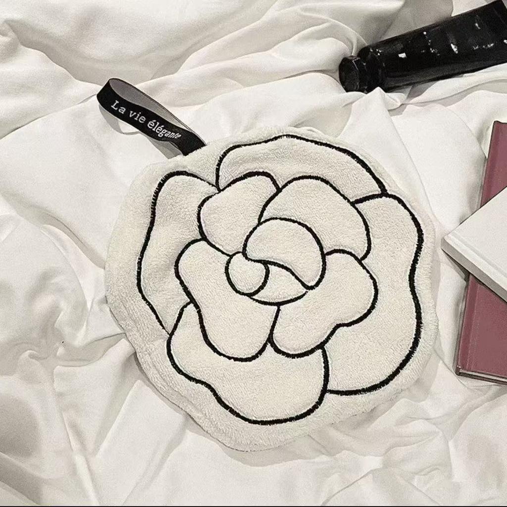 French Camellia Coral Fleece Hanging Hand Towel. Handkerchiefs and Towels In The Kitchen and Bathroom. Gifts From Friends
