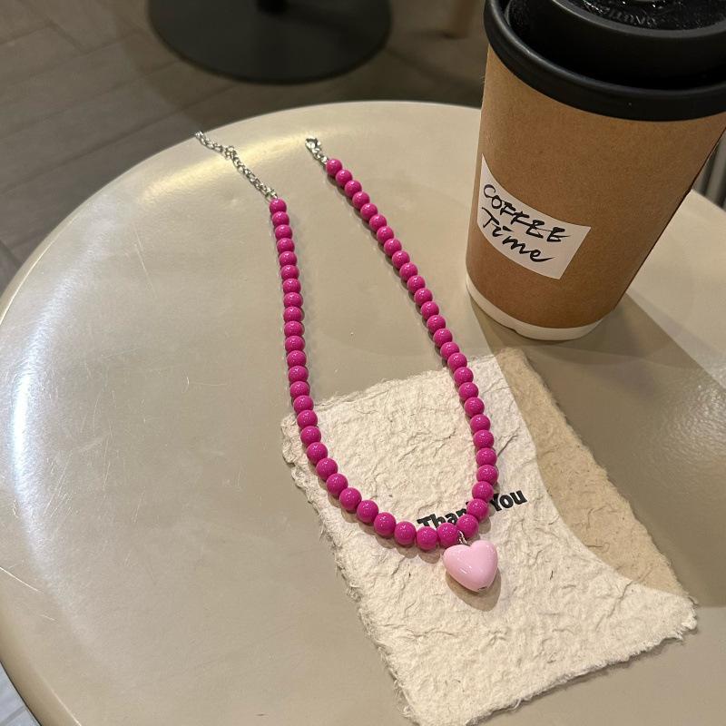 Y2K Retro Resin Pendant Necklaces Women Beaded Candy Color Heart Necklaces Exquisite Cute Daily Party Jewelry Accessories Gifts