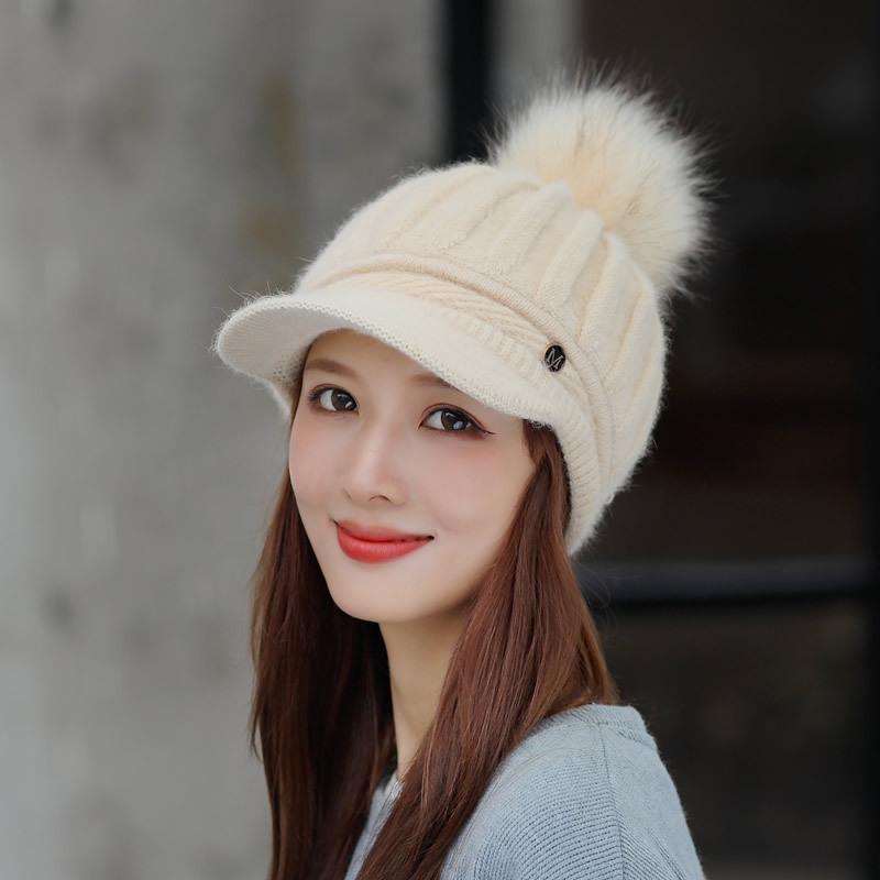 

Вязаная бейсболка из меха кролика в корейском стиле для женщин — однотонная шерстяная зимняя шапка с защитой ушей и бархатной подкладкой. M (56-58cm) бежевый