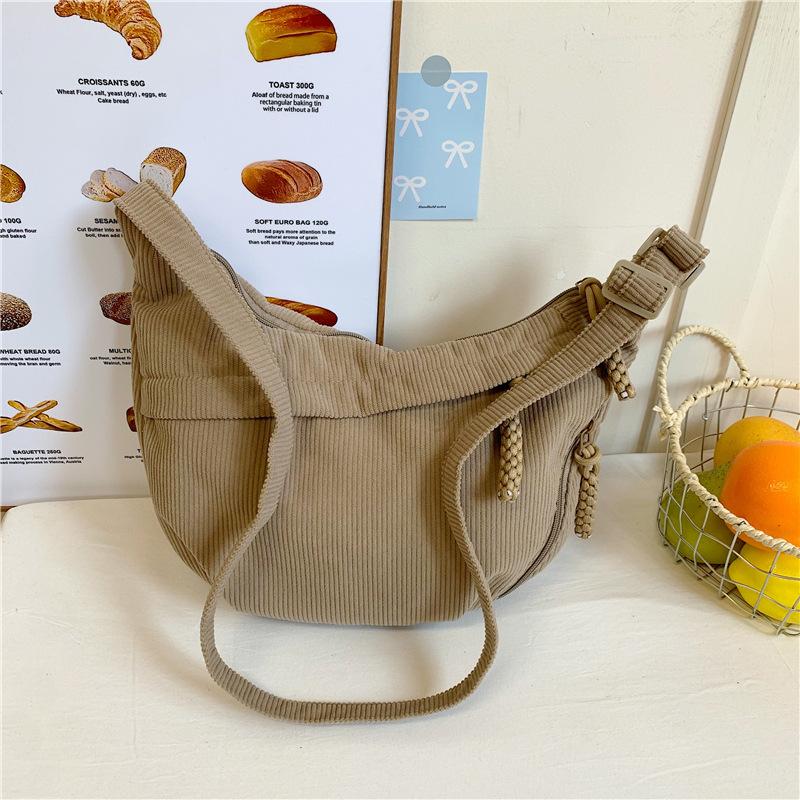 2025 Spring New Simple Large-capacity Messenger Bag Female Student Small Satchel Sports Versatile Backpack Dumpling Bag