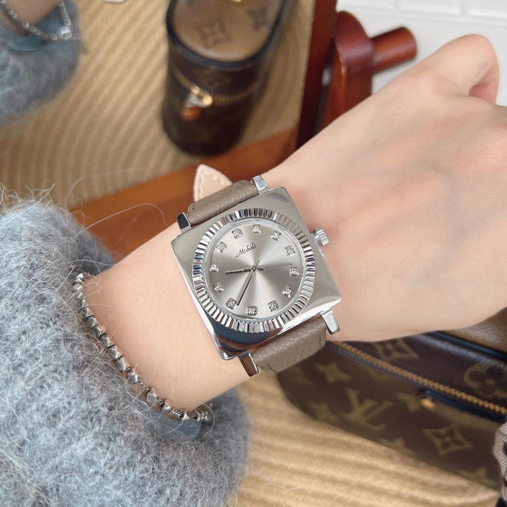 Steel Case Watch, Genuine Leather Watch, Large Dial Fashion Women'S Watch