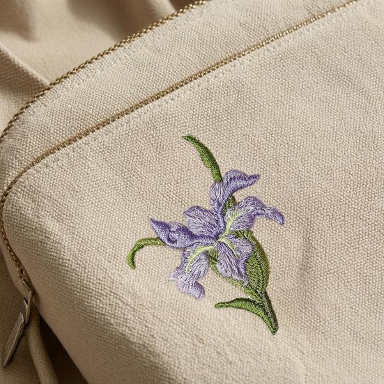 Toppa Ricamata Floreale Termoadesiva da Cucire Toppa Decorativa Applicazione Floreale Ricamata per Jeans Camicie Cappelli Borse Riparazione