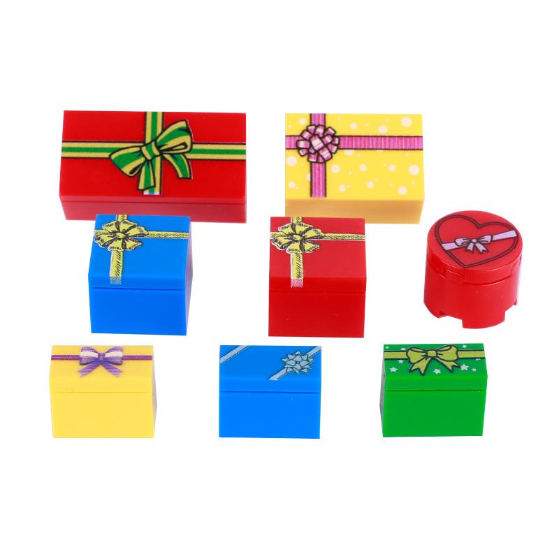 

MOC Christmas Gift Box Building Blocks Set Winter Snowman Scene Santa Claus Socks Figures Accessories Bricks Toys Birthday Xmas