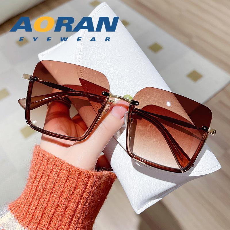 Women's Sunglasses2026New Trendy Square Large-frame Sunglasses for Women, Korean Version, UV Protection, Makes the Face Look Smaller, Natural Look