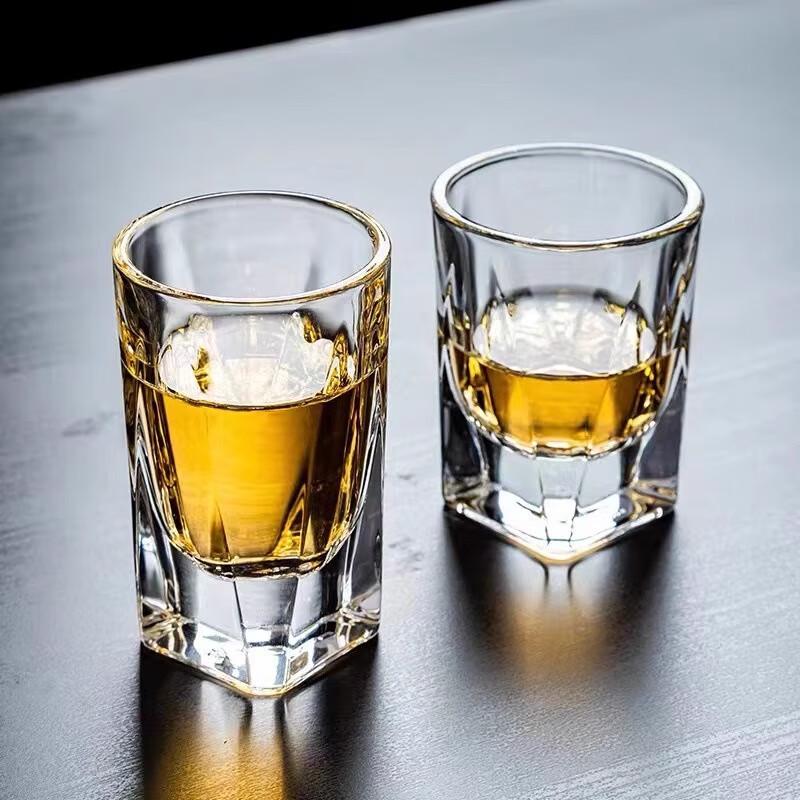PINYU Premium Thick-Bottom Glass Tumblers