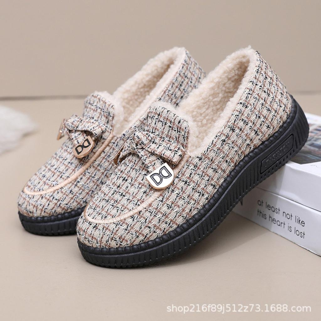 Winter Cloth Shoes, Women's Cotton Shoes with Thick Velvet Insulation, Flat Bottom Anti Slip Cotton Boots
