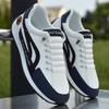 Herr Mode Sneakers Bekväma Lätta Sportskor Andningsbar Mesh-överdel Halkfri Gummisula Casual Daglig Användning Skor