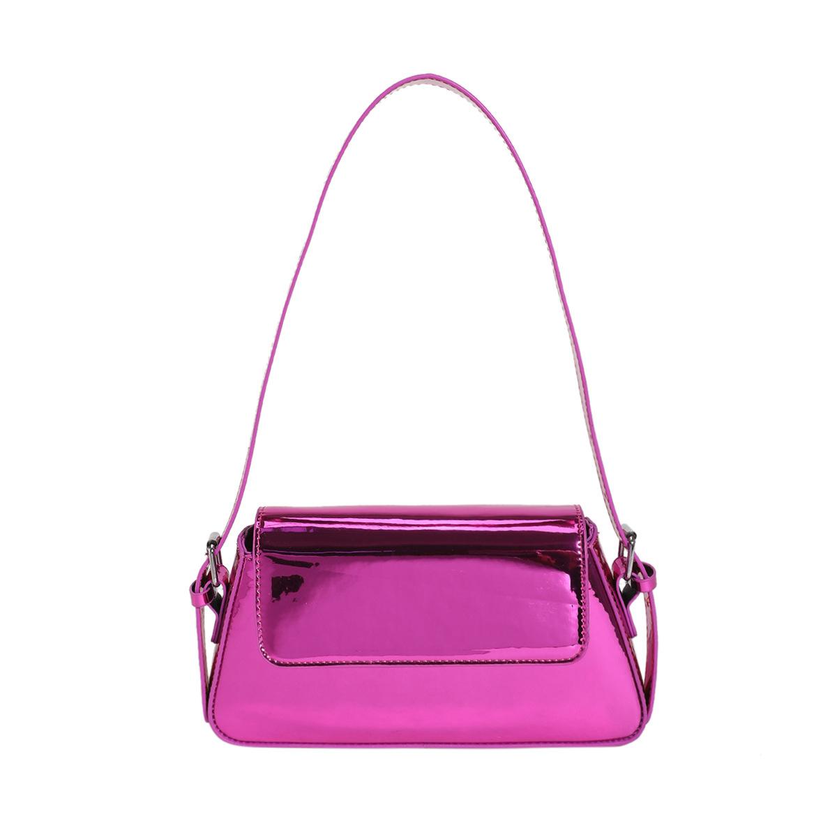 

Продвинутая и западная женская сумка. Модная и модная сумка через плечо. Женская сумка на одно плечо.