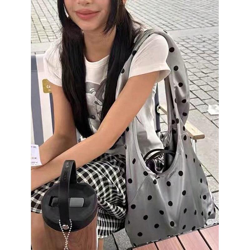 2025 New Niche Design Silver Polka Dot Bag Satin Tote Bag Versatile Commuter Lightweight Shoulder Bag Underarm Bag