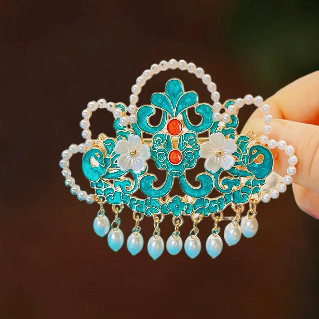 Elegant Blue Cloud Pearl Hairpin with Tassel