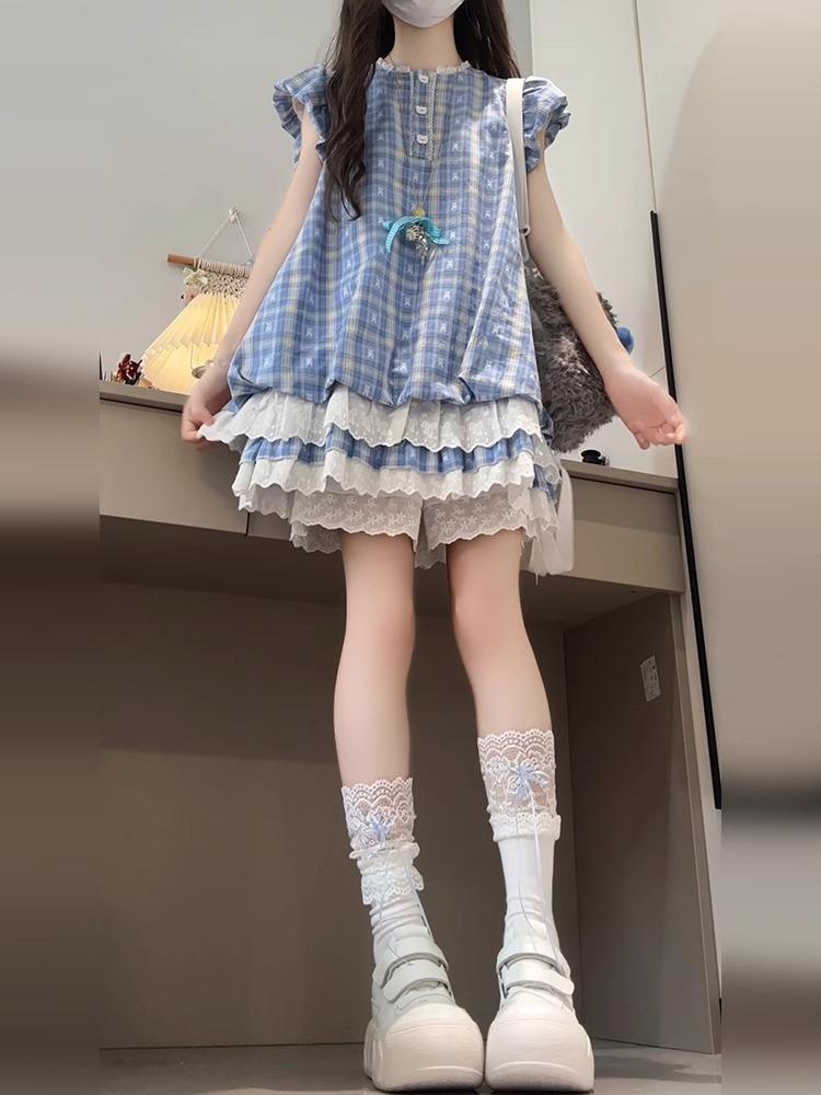 French Temperament Blue Plaid Dress for Women To Wear In Early Summer and the New Bubble Sleeve Princess Short Dress for the New Year