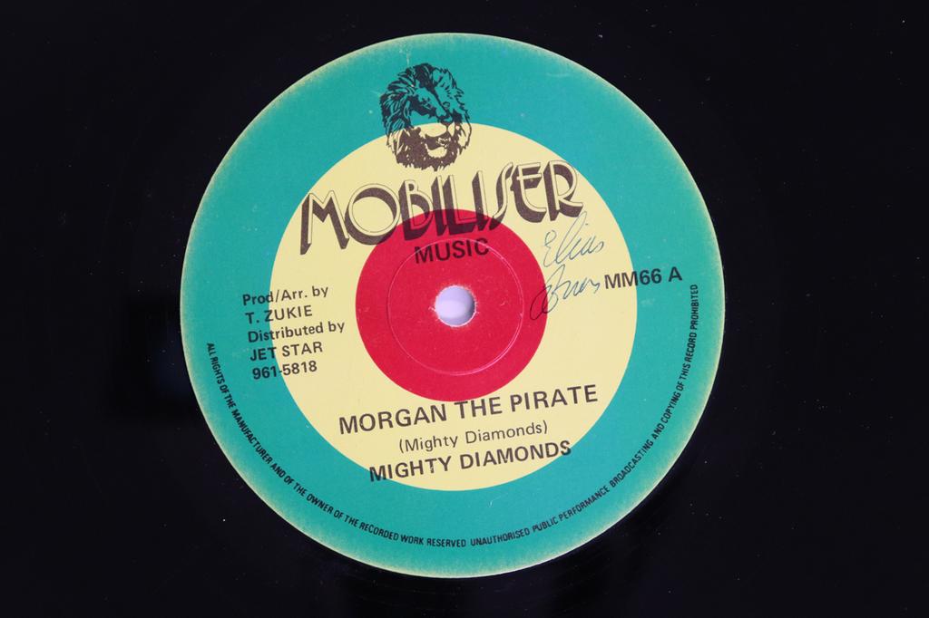 12inch Record MIGHTY DIAMONDS / TAPPER ZUKIE & TH - Morgan The Pirate / Black Beard The MM66 MOBILISER MUSIC 1983 UK Reggae, Ska & Dub Used