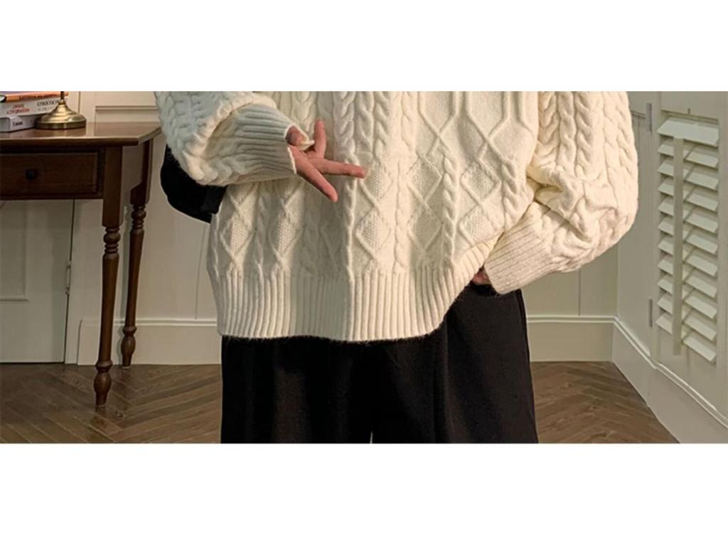 Men's Trendy Japanese Twisted Knit Sweater - Loose, Thickened, Round Neck for Autumn/Winter.