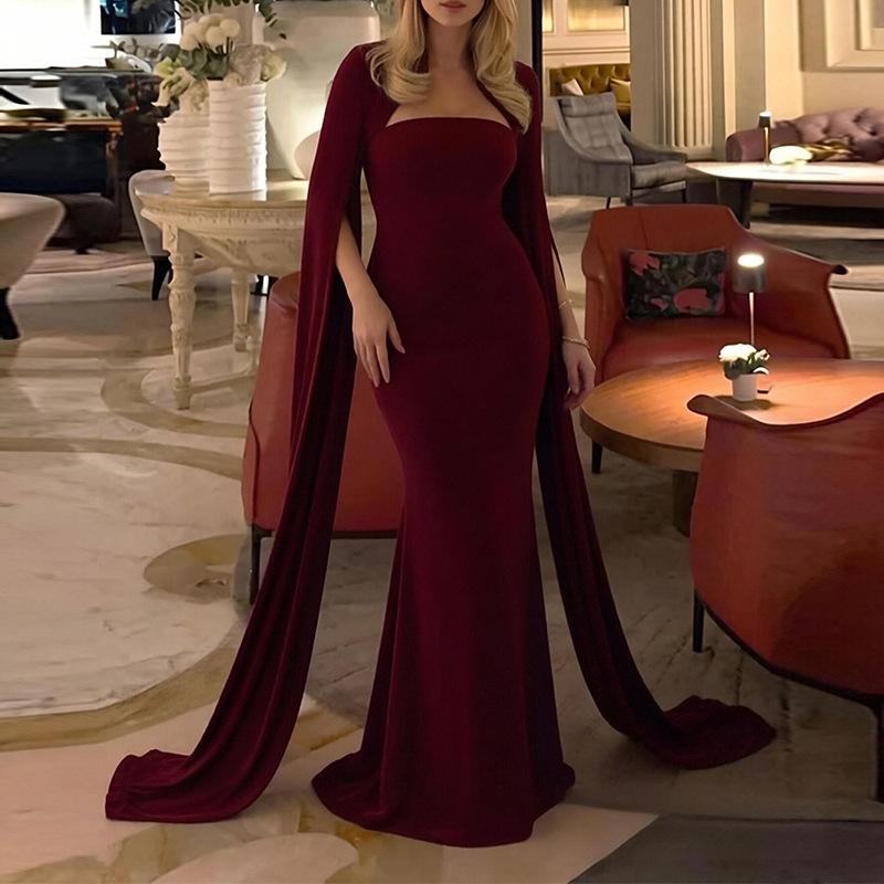 2026 European and American Women's Clothing, New Summer Models, Fashionable and Elegant Banquet Dresses, Solid-color Slim-fit Hip-wrapped Dresses.