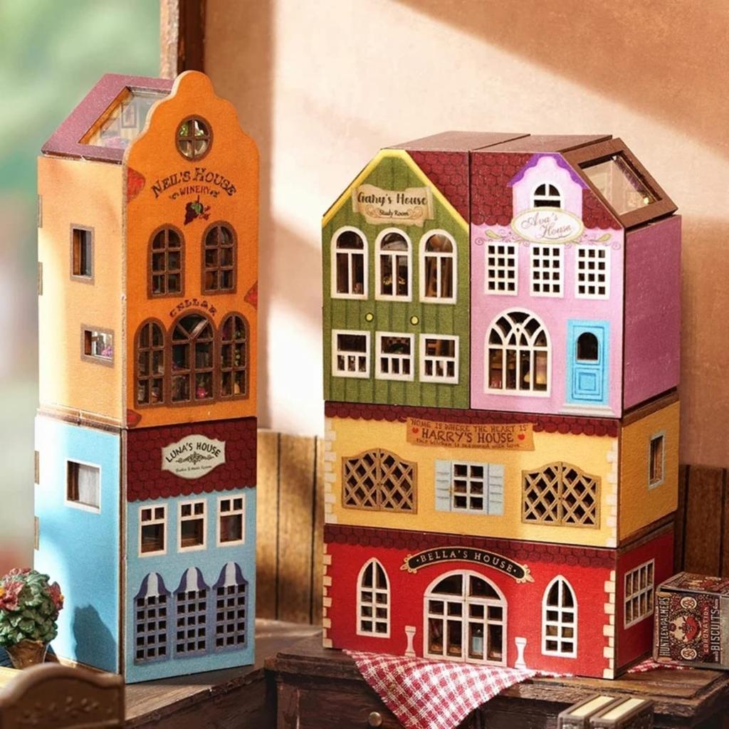 CUTEROOM Wooden Dollhouse Miniature House Kit, Kids' Toy, Creativity Development, Family Fun, Scale Model (HAREYS HOUSE)