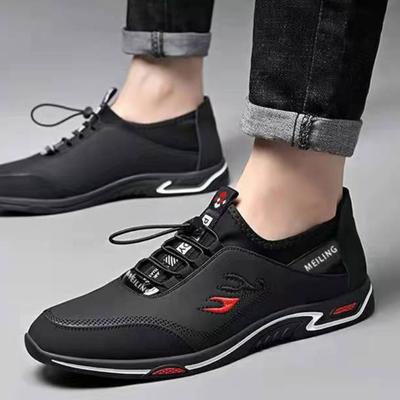 Nouvelle Mode Chaussures Décontractées pour Hommes en Cuir Souple à Lacets Semelle Légère Baskets Antidérapantes Résistantes à l'Usure Chaussures de Sport Légères