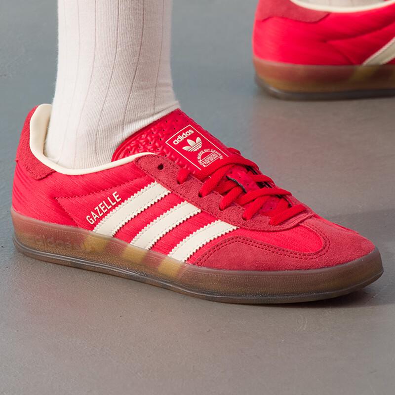 Adidas Women s Gazelle Low-Top Sneakers 43