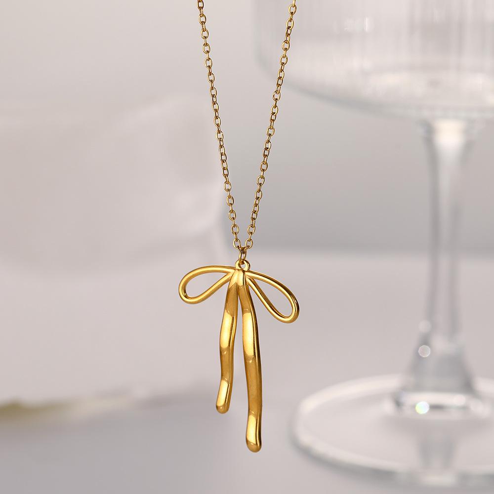 Retro Large Bow Necklace & 18K Gold-Plated Earrings Set
