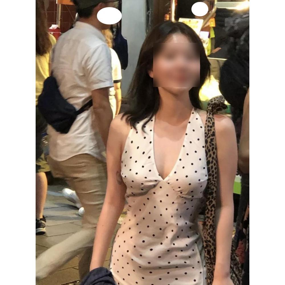 Girl Dress Retro Neck Strap V-neck Sleeveless Slim Fit and Thin Polka Dot Backless White Dress