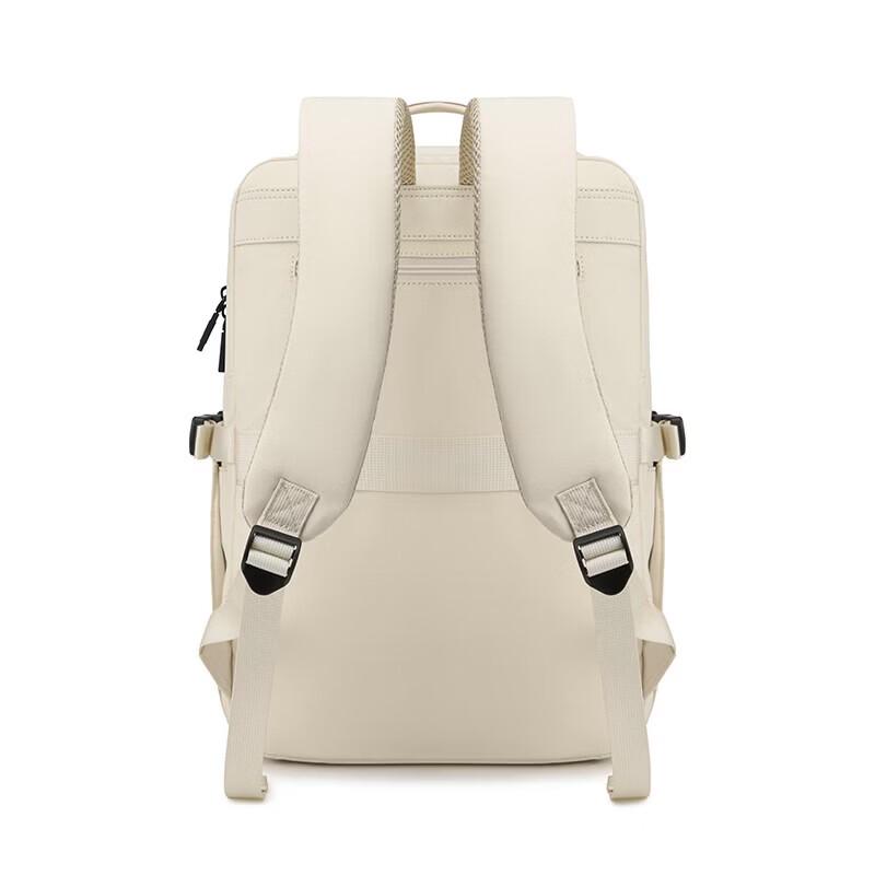 Champion Large Capacity Outdoor Sport Backpack