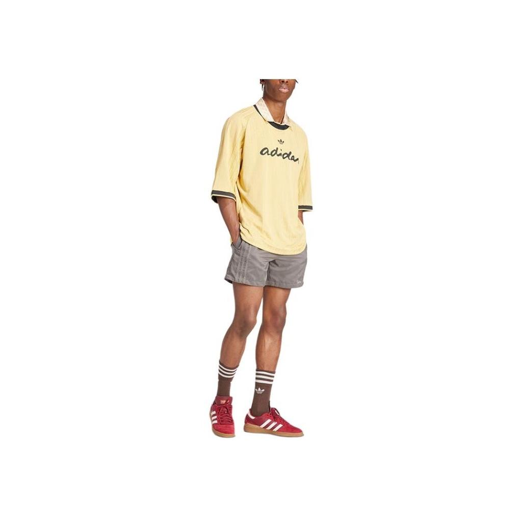 adidas Originals Fashion Graphic T-Shirt With Printed Letter Logo Men Tops Light-Yellow IT7463