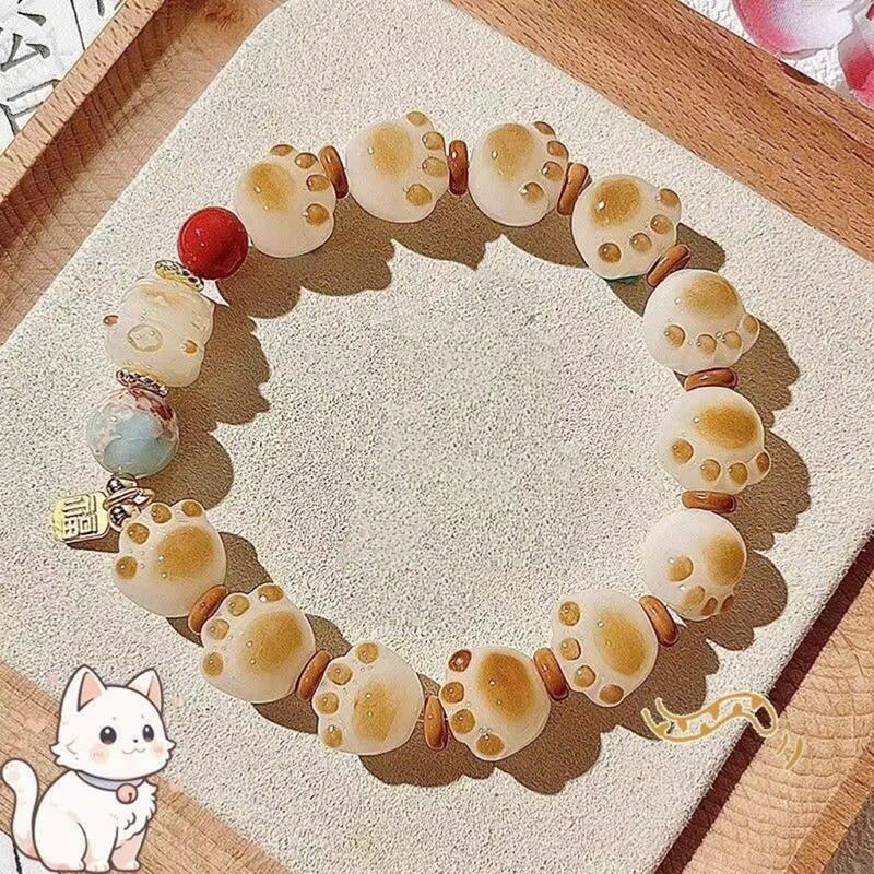 Cute Sweet Caramel Cat Claws Attract Wealth Cat Bead Bracelet Is a Good Gift Symbolizing Niche Fashion and Versatile Accessories