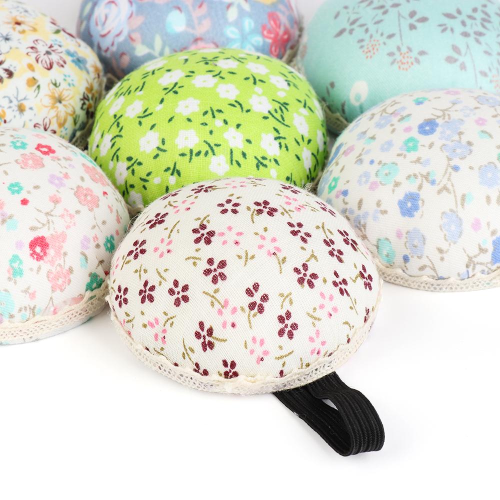 1Pc New Ball-Shaped Button Storage Tool Needle Holder Floral Wrist Strap Sewing Pin Cushion