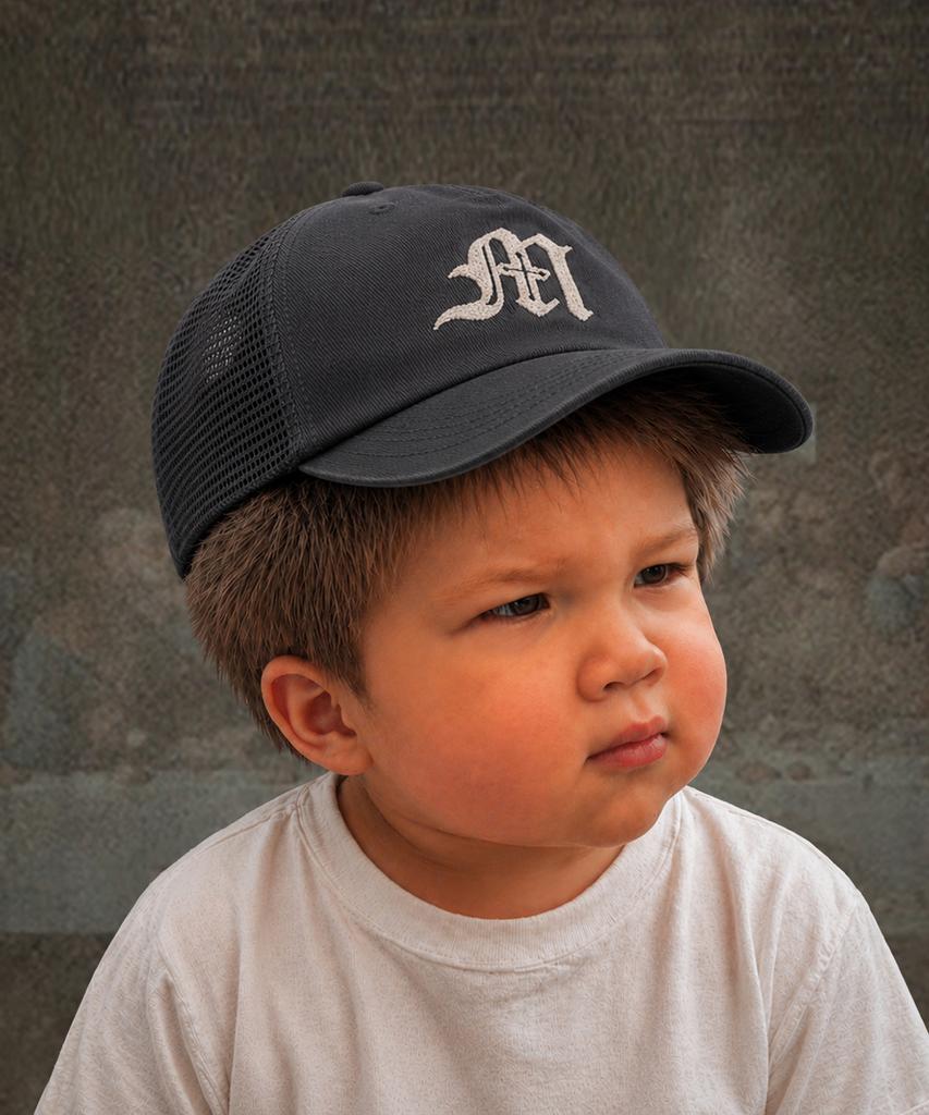Mikael1991 Cross M Mesh Cap, Charcoal