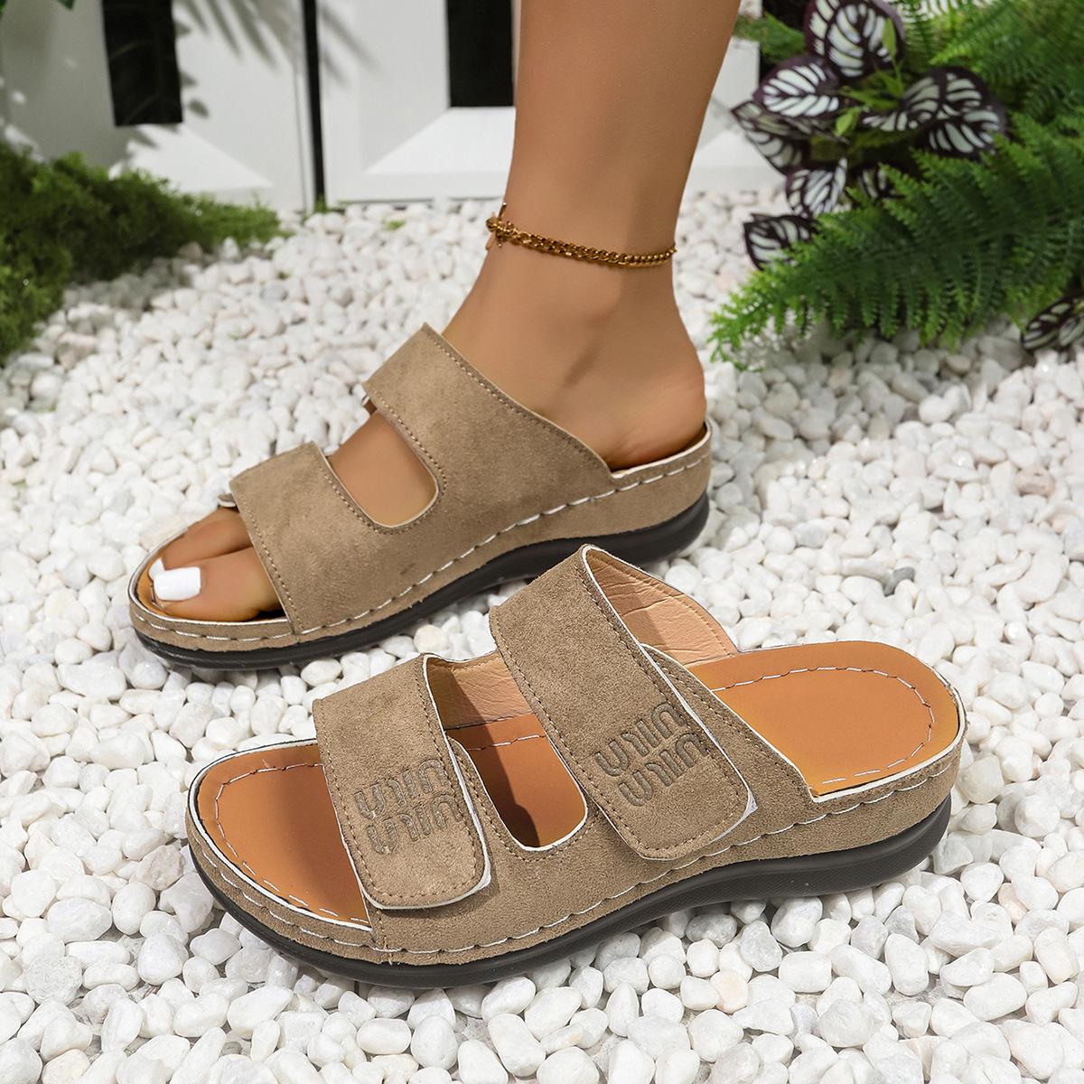 

Летняя мода Одноремешко Туфли повседневные Большие размеры Женские римские шлепанцы с рыбьим ртом 43 коричневый