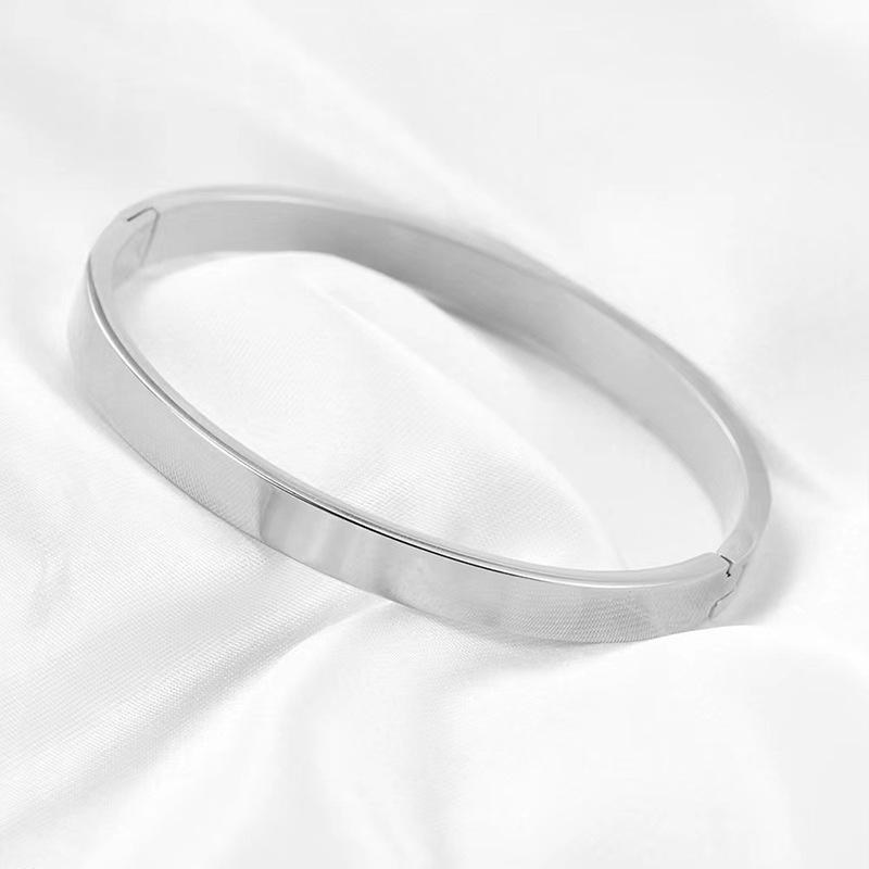 Versatile High-End Polished Titanium Steel Bracelet for Women - Non-Fading Silver Bangle