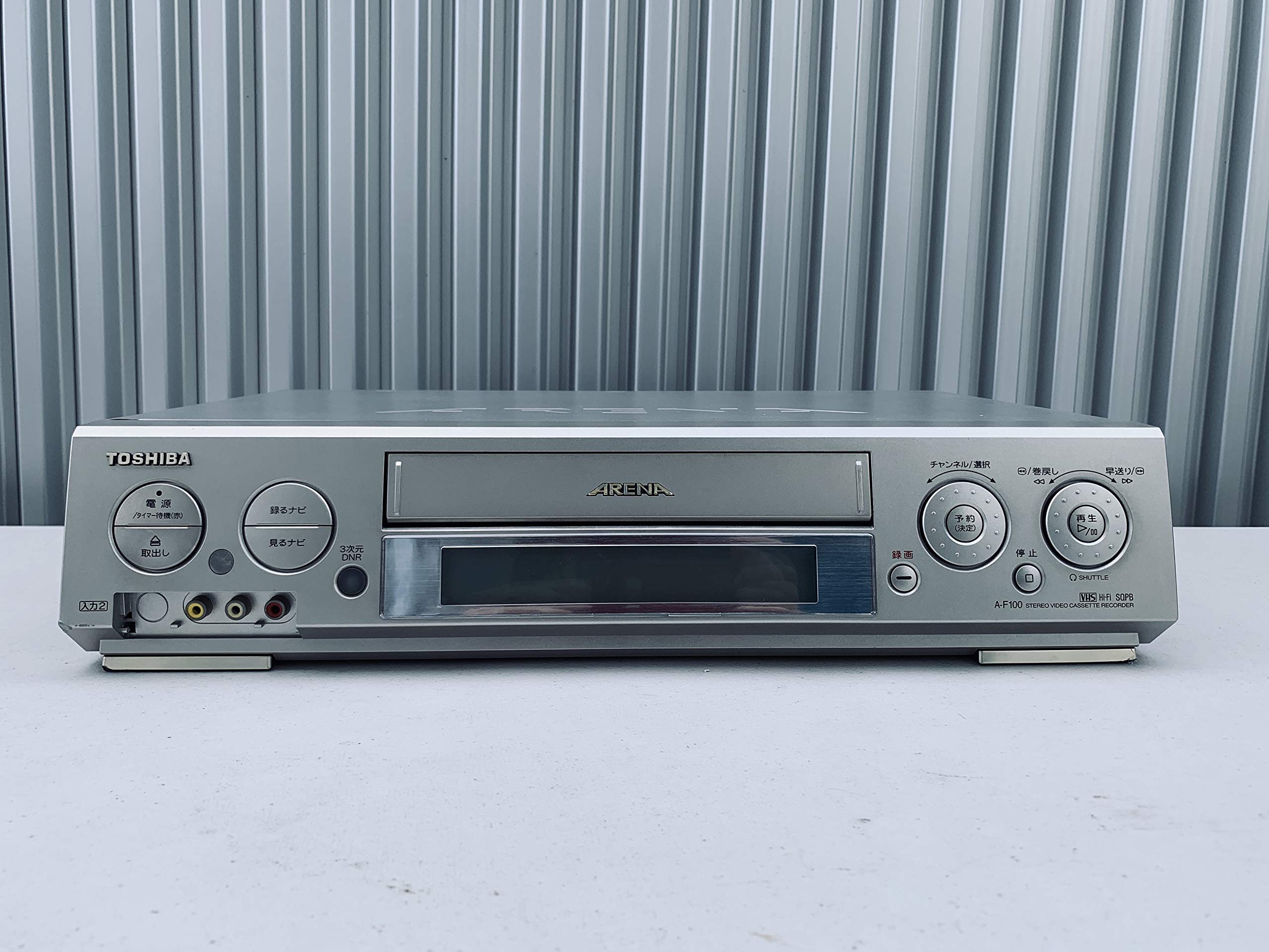 

Відеодека Toshiba AREN Arena VHS, відеомагнітофон A-F100