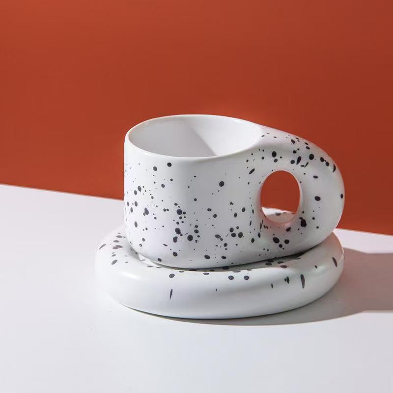

Macaron Color Round Ceramic Mug Dish Set Minimalist Handle Coffee Mug Home Breakfast Cups Beverage Cups Tea Mug Home Table Decor 300ML