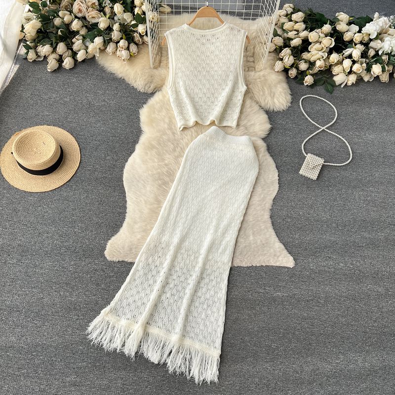 Gentle Cut Out Sleeveless Mid Length Long Length Tassel Summer Dress
