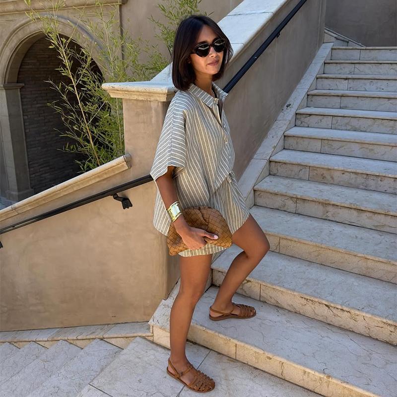 Striped Shirt Shorts Set Spring/Summer 2025 New Fashion Women's Comfort and Leisure 2-piece Set Loose Retro Versatile