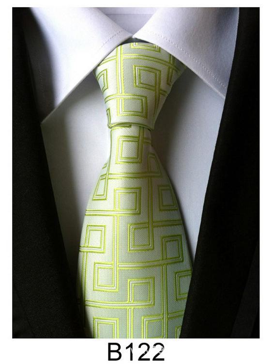 Cravate homme en soie et polyester faite main – Décontractée, formelle ou professionnelle