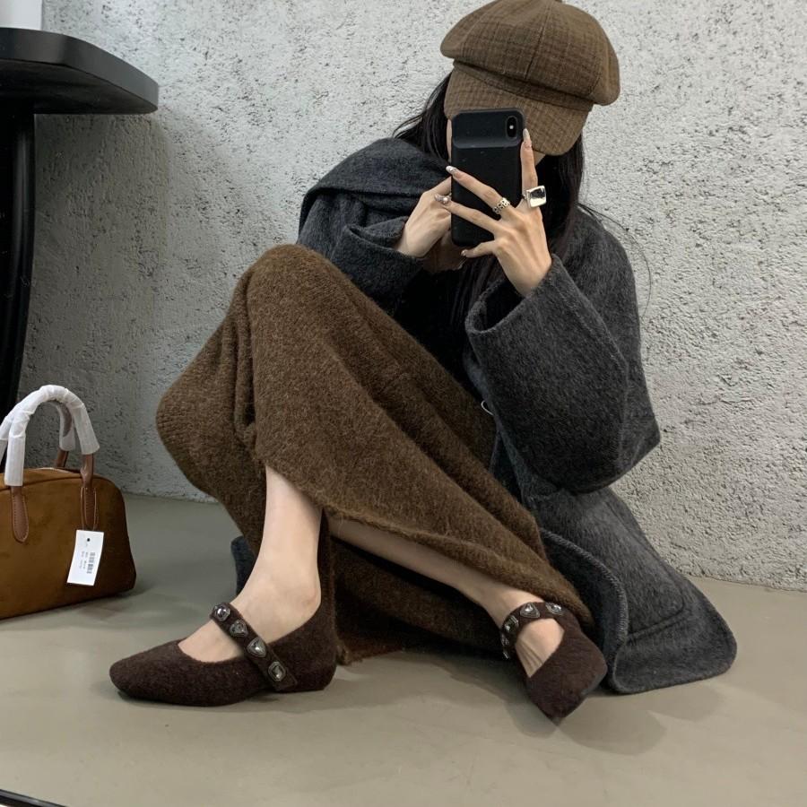 Tweed, Small Fragrant Wind, Light Mouth Single Shoes, Flat-soled Metal Buckle Women's Retro Hong Kong Style Women's 2025 Early Spring New Comfortable